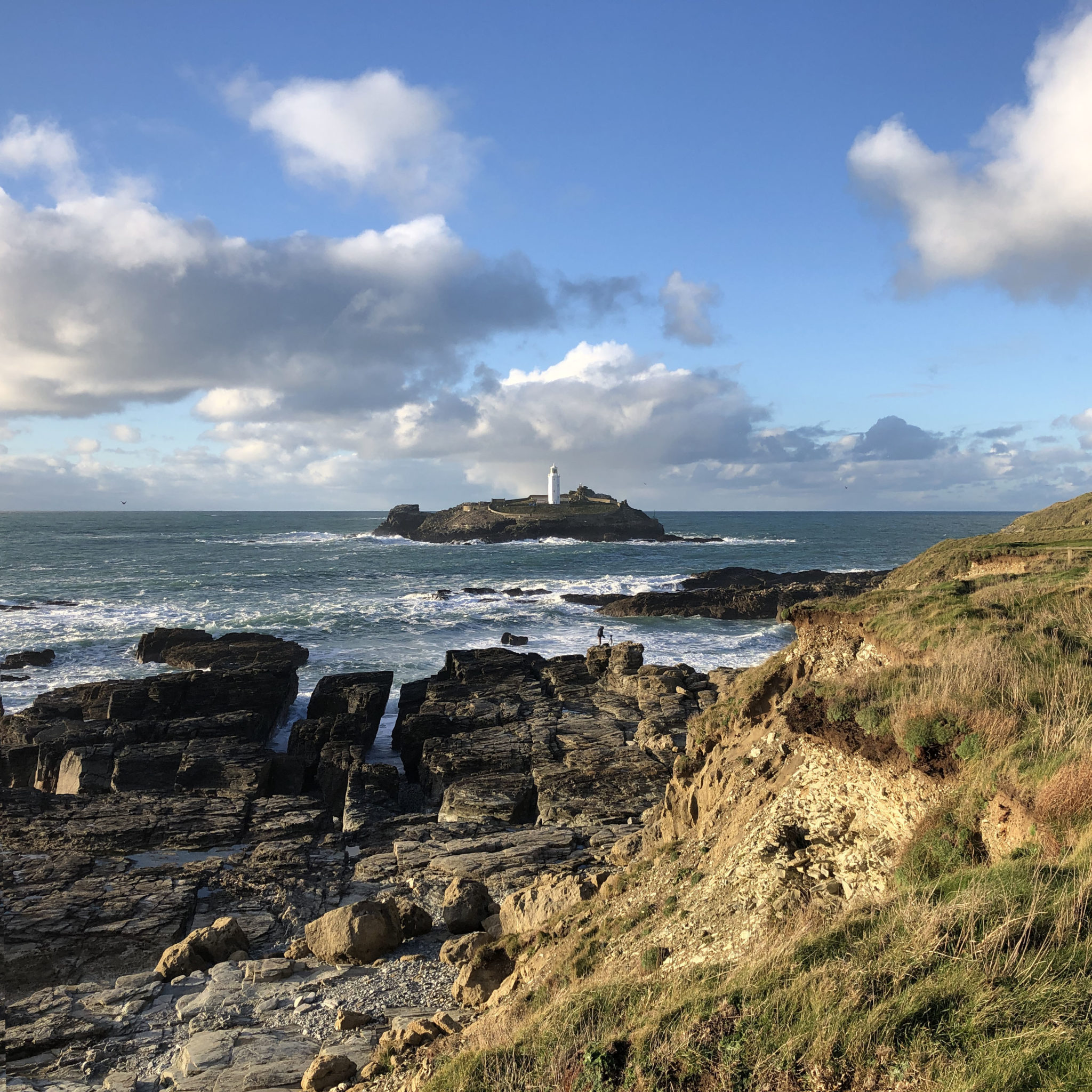 Godrevy Lighthouse from Rocky Coast_8166sq