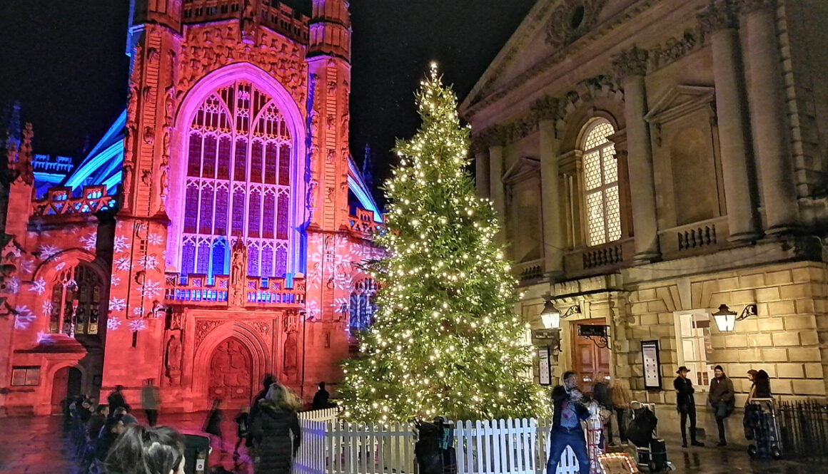 The Bath Abbey in Red and Christmas Tree