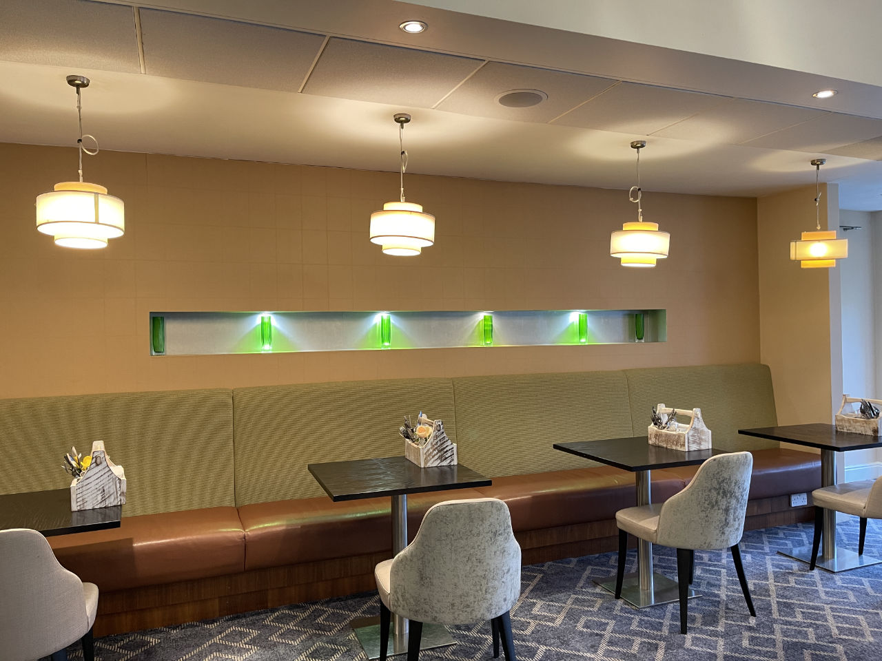 Seasons Restaurant Interior