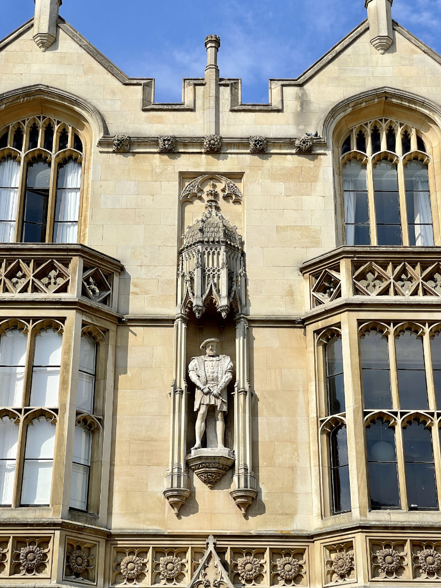 King Henry VIII Statue