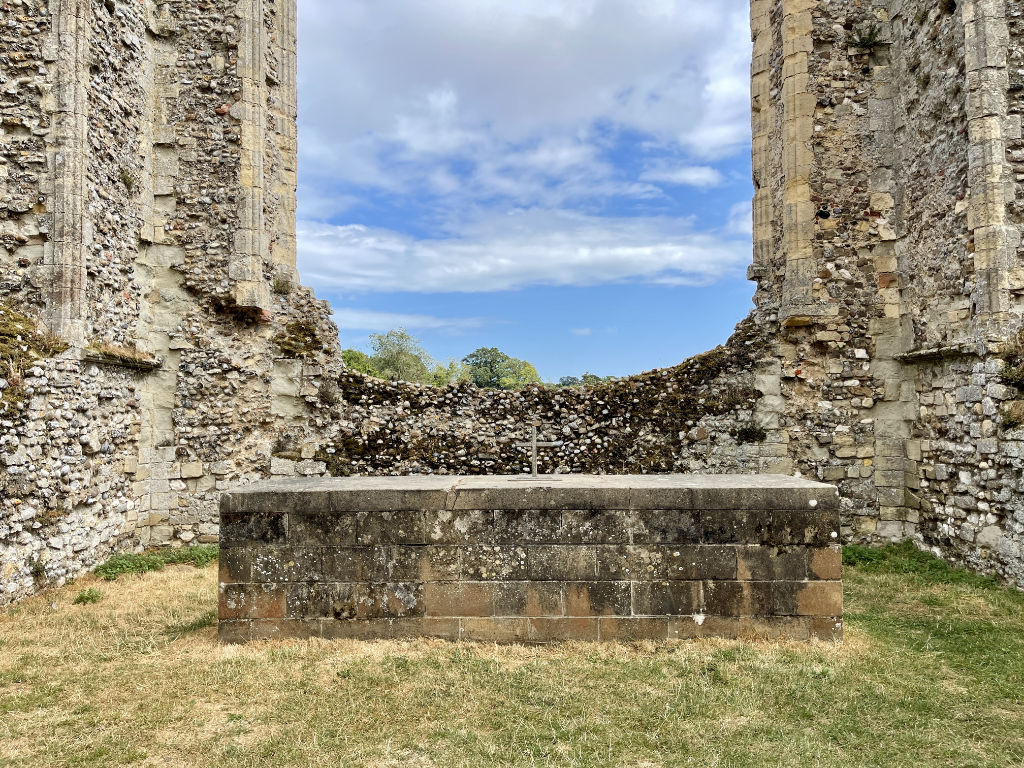 Leiston Abbey Ruins - Alter