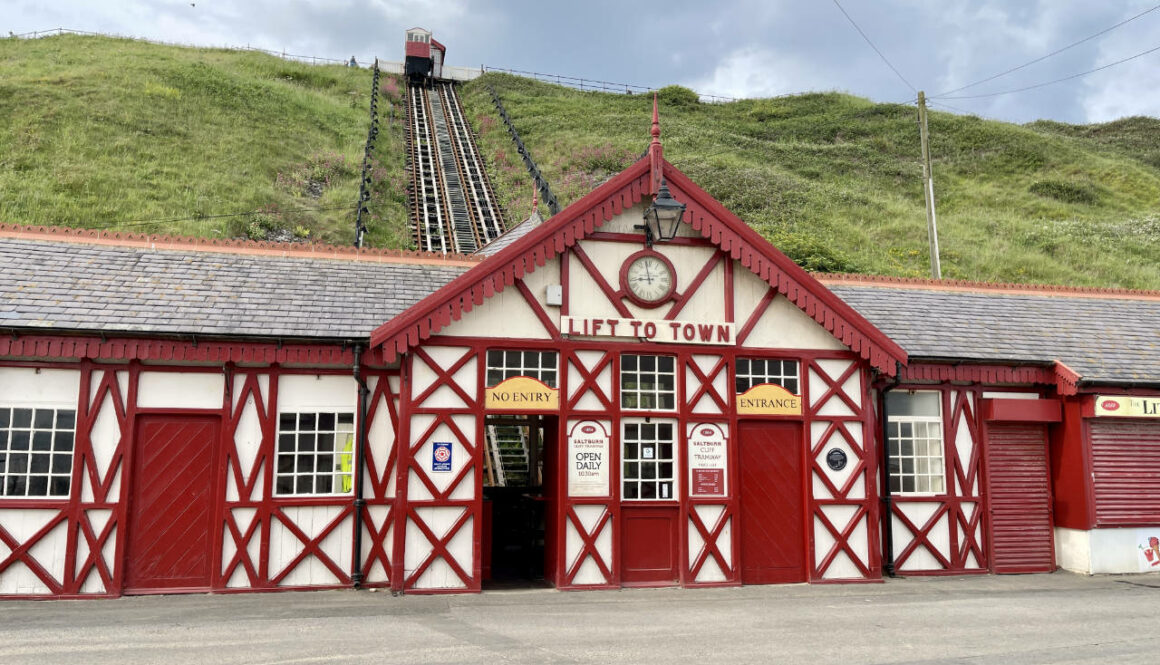 Saltburn Lift to Town Station