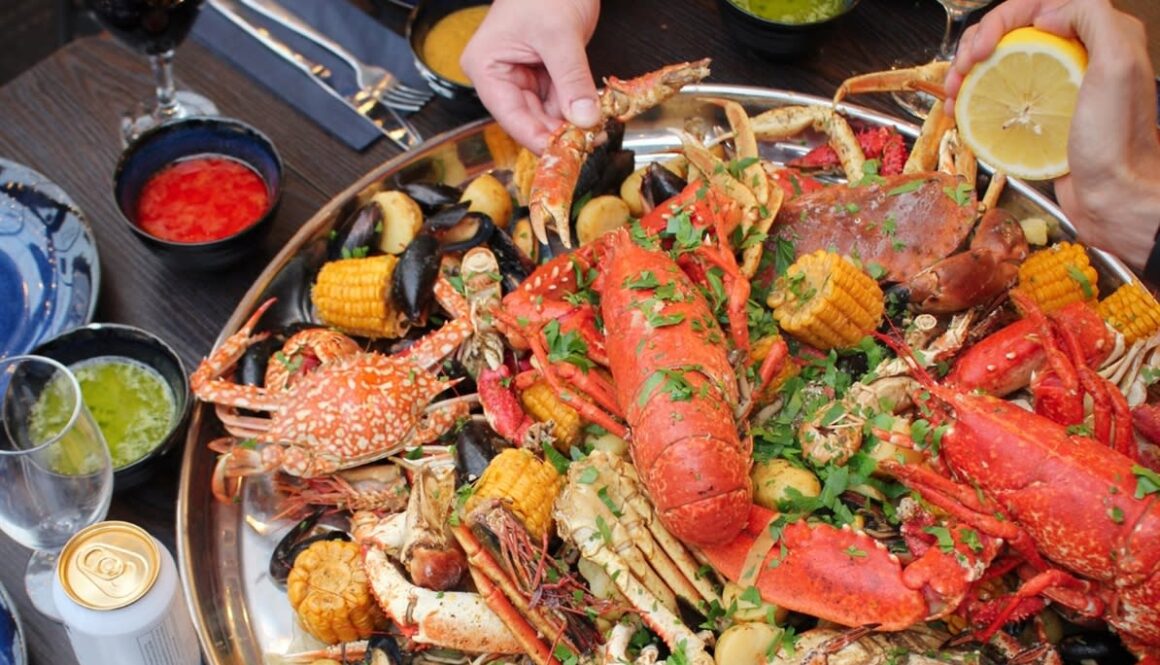 Fisk Frite Seafood Boil