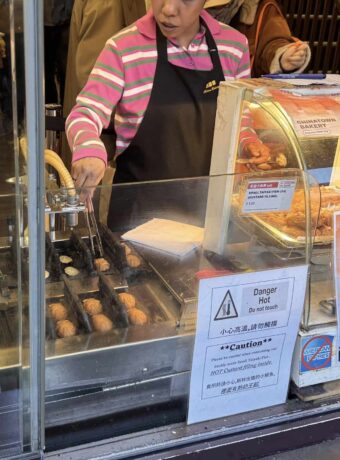 Taiyaki Machine and Operator