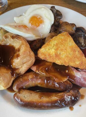 Toby Carvery Exeter_4991 Full English with Yorkshire M